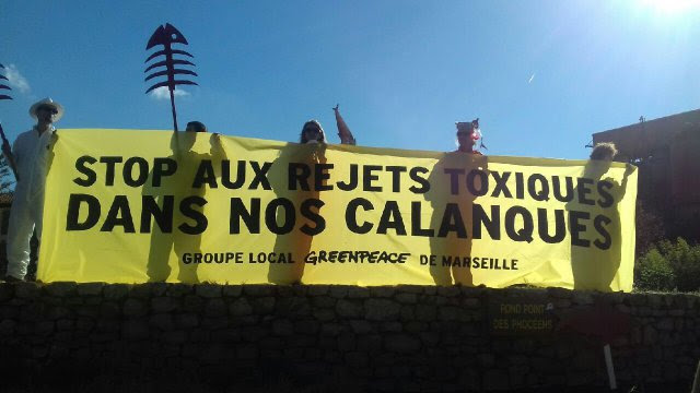 Manifestation Greenpeace à Gardanne