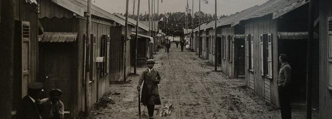 Paris, le village olympique des JO de 1924 -.